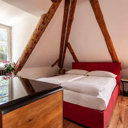 Mansarda Luxury Apartmán